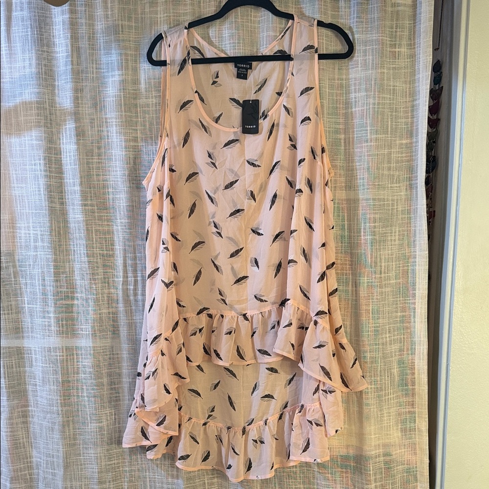 NWT Torrid Peach Feather Print Tunic